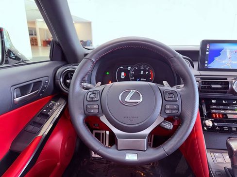 Certified 2025 Lexus IS 350 F Sport image 19