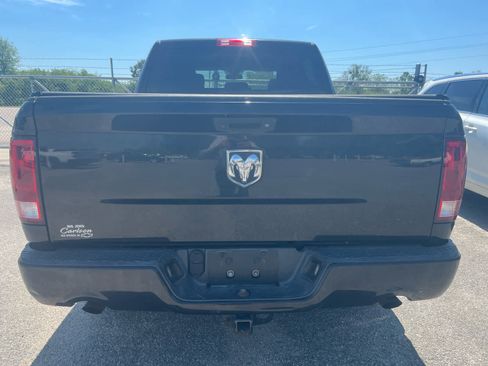 Used 2017 RAM 1500 Express w/ Express Value Package image 7