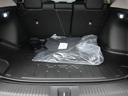 New 2026 Honda HR-V EX-L image 24