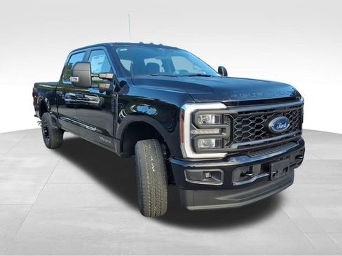 New 2026 Ford F250 XL w/ STX Appearance Package AWD/4WD image 14