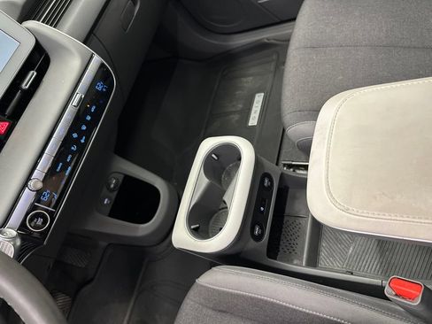 Certified 2024 Hyundai Ioniq 5 SEL RWD image 31