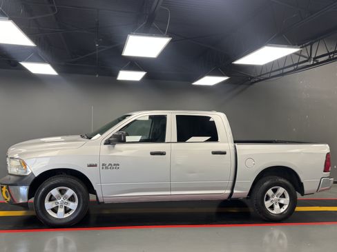 Used 2014 RAM 1500 Tradesman w/ Popular Equipment Group AWD/4WD image 2