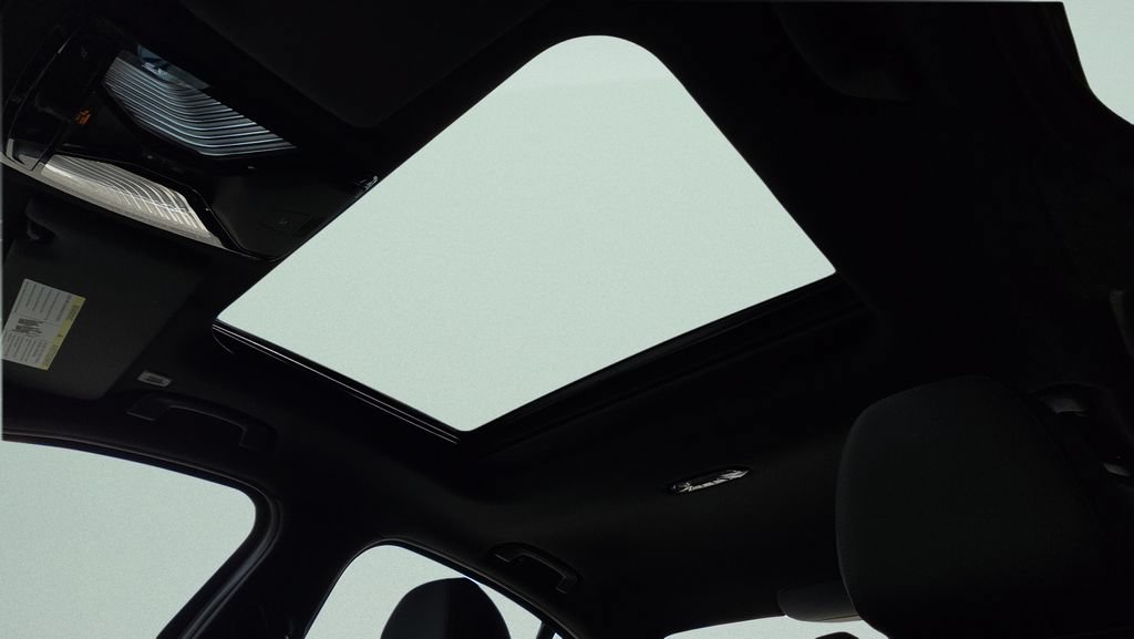 New 2026 BMW 330i Sedan w/ Premium Package RWD image 20