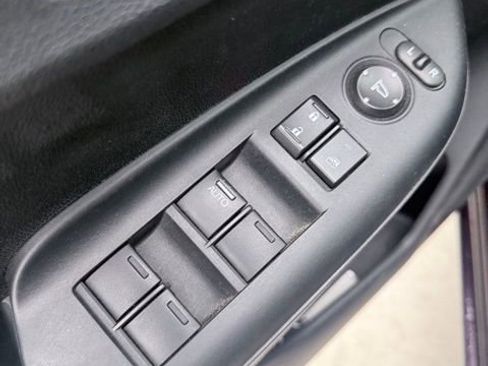 Used 2015 Honda Fit EX image 24