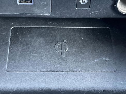 Used 2024 Mitsubishi Outlander SE image 12