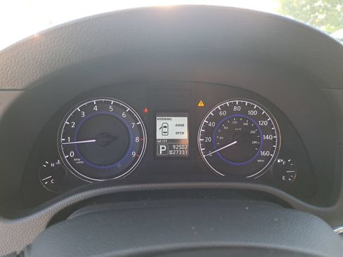 Used 2013 INFINITI G37 IPL RWD image 13