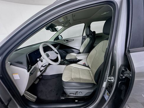 Used 2023 Kia Niro Wave image 13