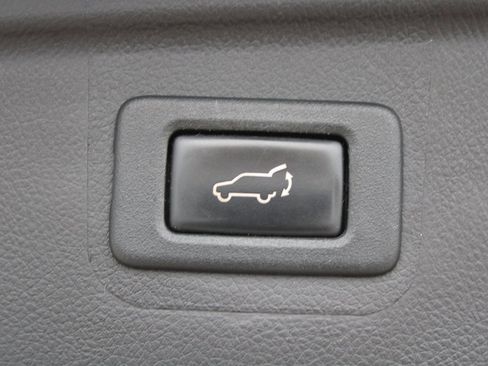 Used 2019 Subaru Outback 2.5i Limited w/ Popular Package #2 image 26