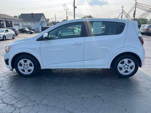 Used 2016 Chevrolet Sonic LS image 4