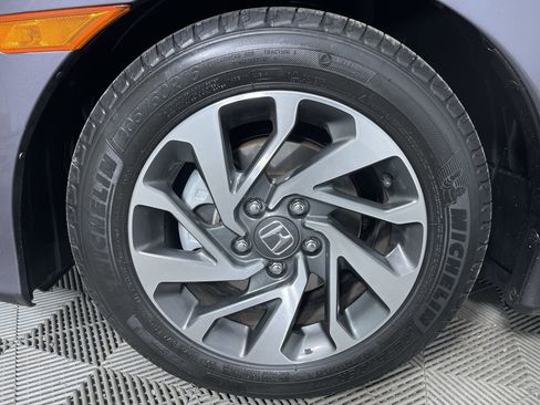 Used 2016 Honda Civic EX image 24