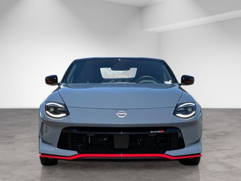 Used 2026 Nissan Z NISMO w/ Floor Mat Package RWD image 10