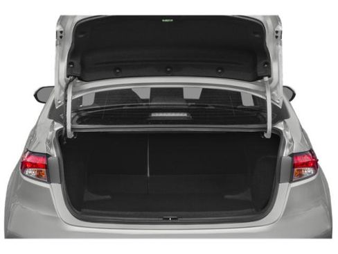 Used 2020 Toyota Corolla LE w/ Carpet Mat Package (TMS) FWD image 11