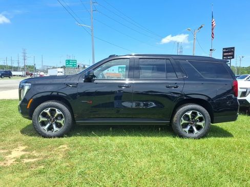 New 2026 GMC Yukon AT4 Ultimate AWD/4WD image 4