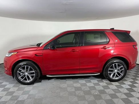 Used 2025 Land Rover Discovery Sport S image 4