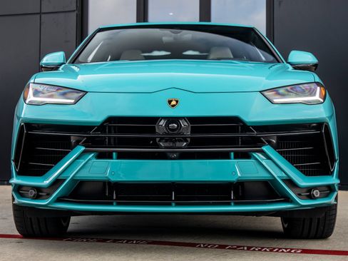 Used 2024 Lamborghini Urus S AWD/4WD image 4