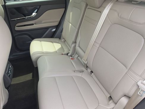 Certified 2024 Lincoln Corsair AWD w/ Equipment Group 101A image 34
