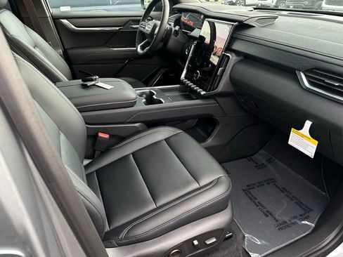 New 2026 GMC Acadia Elevation w/ Black Edition image 16