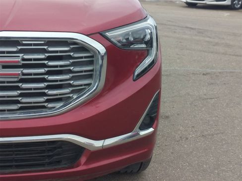 Used 2018 GMC Terrain Denali w/ Driver Alert Package II image 10