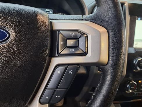 Used 2019 Ford F150 Lariat image 18