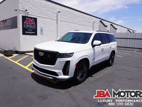 Used 2023 Cadillac Escalade V AWD/4WD image 22