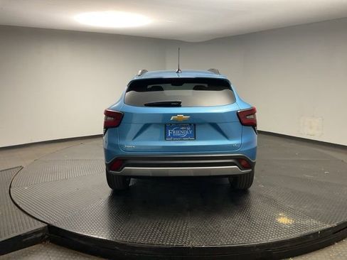 New 2026 Chevrolet Trax LT image 6