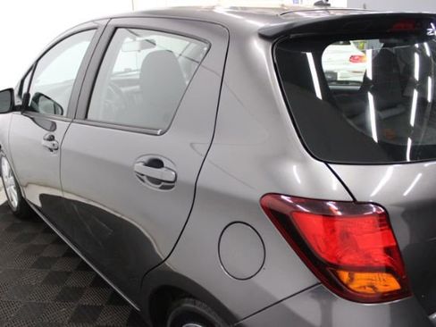 Used 2015 Toyota Yaris LE FWD image 9