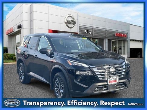 Certified 2024 Nissan Rogue S image 1