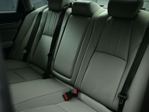 Used 2020 Honda Accord Touring image 27