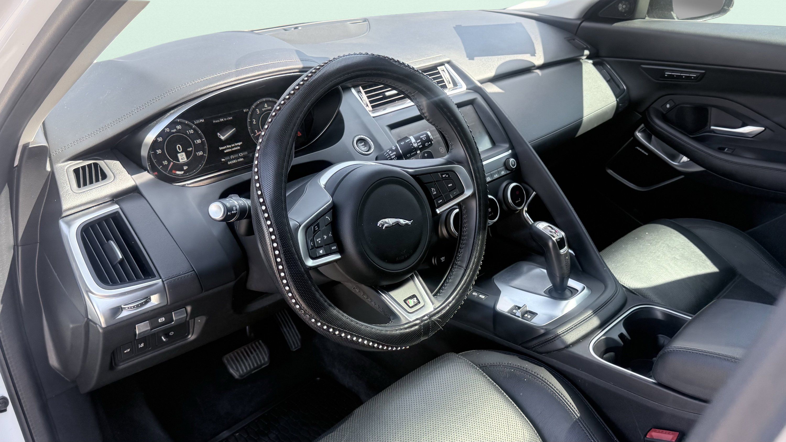 Used 2020 Jaguar E-PACE SE AWD/4WD image 30