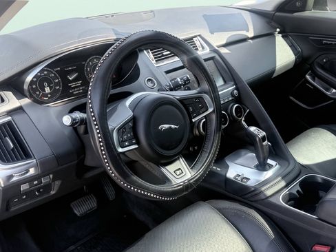Used 2020 Jaguar E-PACE SE AWD/4WD image 30