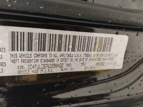 Used 2019 Jeep Cherokee Latitude w/ Popular Appearance Group image 33