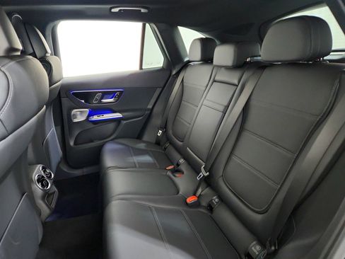New 2026 Mercedes-Benz GLC 300 image 8
