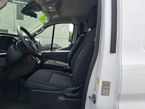 Used 2025 Ford Transit 250 Low Roof w/ Exterior Upgrade Package RWD image 15