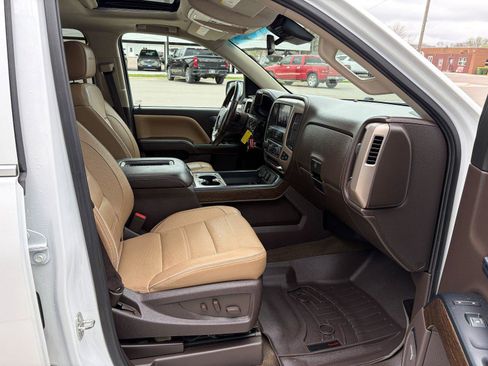 Used 2017 GMC Sierra 1500 Denali AWD/4WD image 24