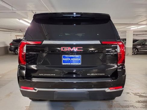 New 2026 GMC Yukon Elevation w/ Elevation Premium Package image 9