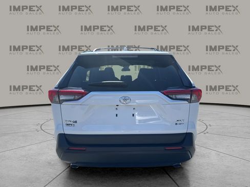 Used 2025 Toyota RAV4 XLE image 4