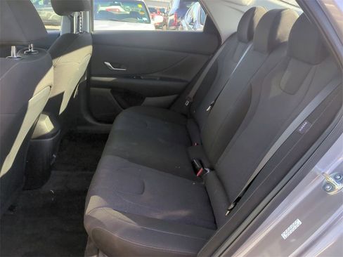 Used 2024 Hyundai Elantra SE image 22