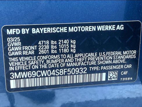 Certified 2025 BMW 330i Sedan image 35