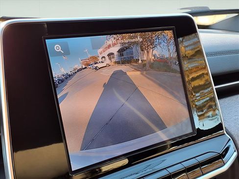 New 2026 Jeep Compass Latitude image 12