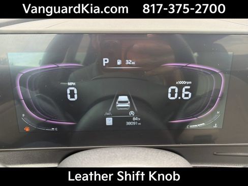 Certified 2025 Kia Sportage EX FWD image 11