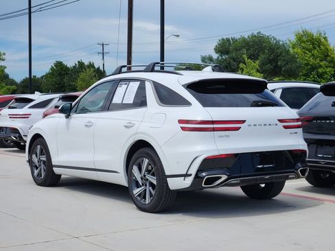 Used 2026 Genesis GV70 3.5T Sport Advanced AWD/4WD image 4