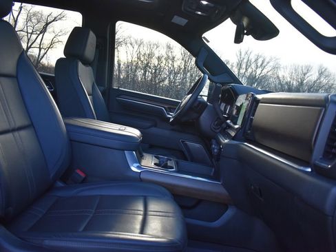 Used 2025 Chevrolet Silverado 2500 High Country w/ High Country Premium Package image 21