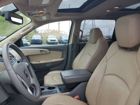 Used 2009 Chevrolet Traverse LT AWD/4WD image 11