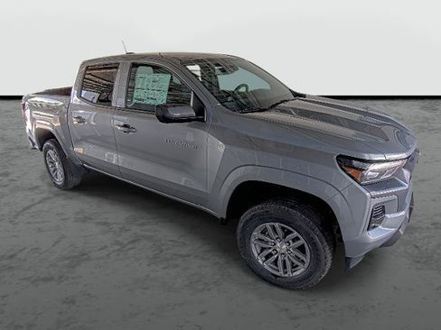 New 2026 Chevrolet Colorado LT w/ LT Convenience Package AWD/4WD image 4