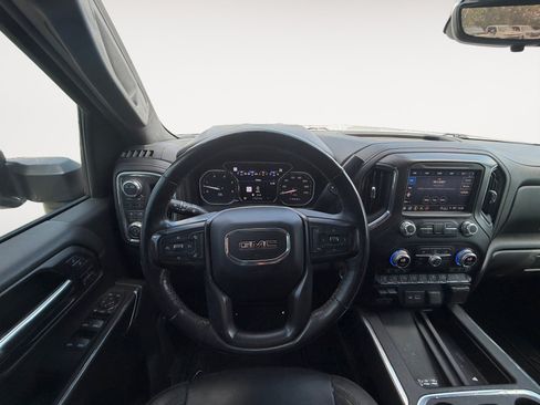 Used 2021 GMC Sierra 2500 AT4 w/ AT4 Preferred Package AWD/4WD image 13