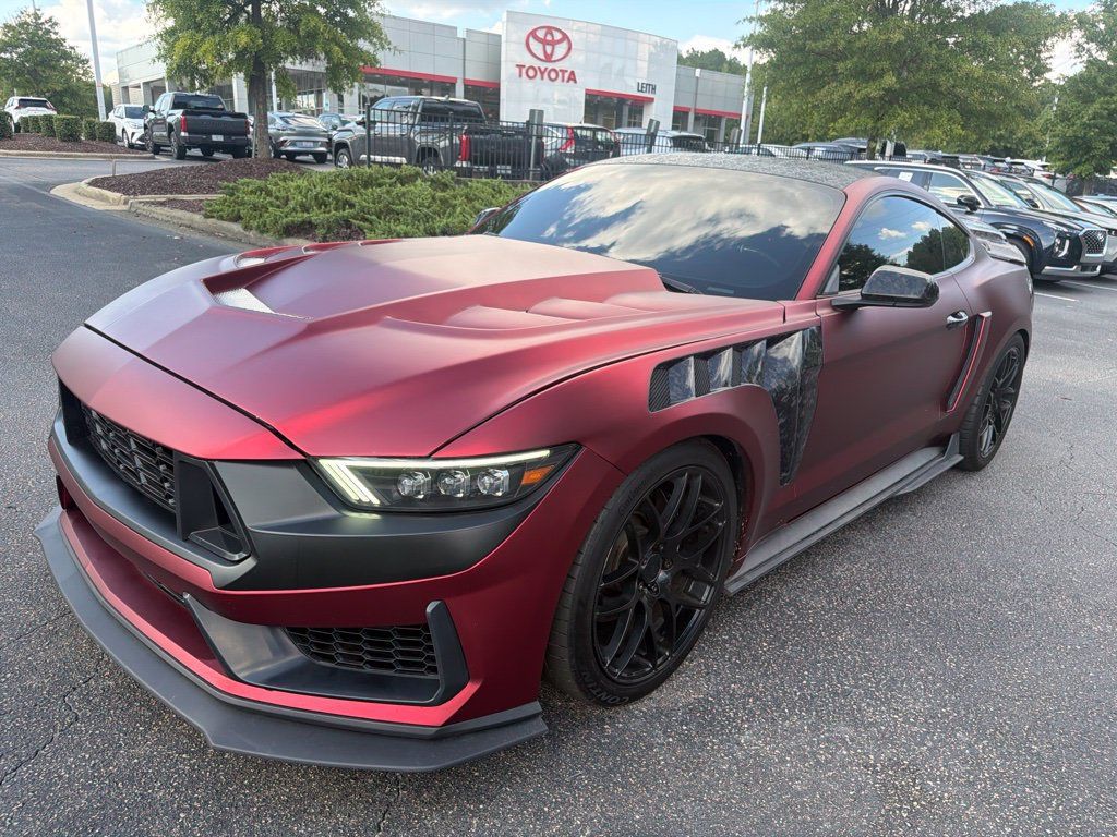 Used 2015 Ford Mustang GT RWD image 1