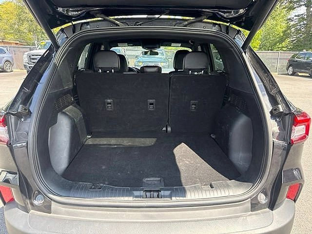 Used 2025 Ford Escape ST-Line Select AWD/4WD image 19