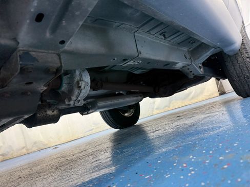 Used 2001 Jeep Grand Cherokee Laredo image 48