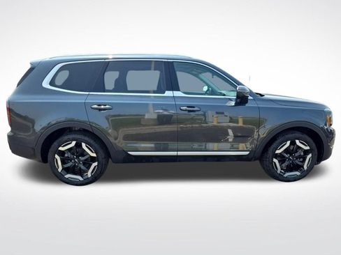 Used 2024 Kia Telluride EX w/ EX Captain's Chair Package AWD/4WD image 2