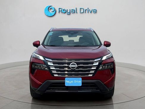 Used 2025 Nissan Rogue SV w/ SV Premium Package AWD/4WD image 9